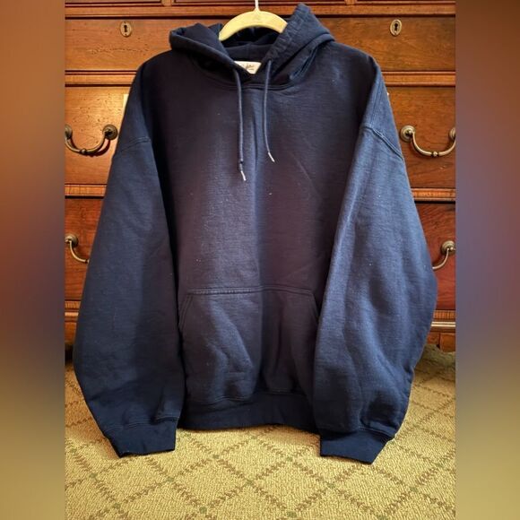 Mayfair The Label Navy Blue BE THE EFFECT hoodie with butterfly OS - Picture 3 of 8